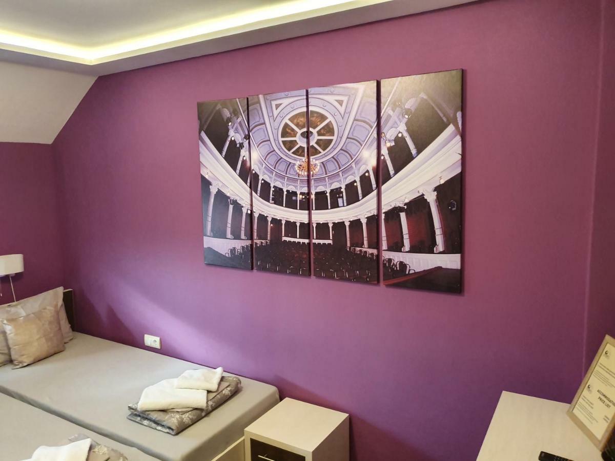 Oldbrick Pub Hotel Sombor Eksteriør billede